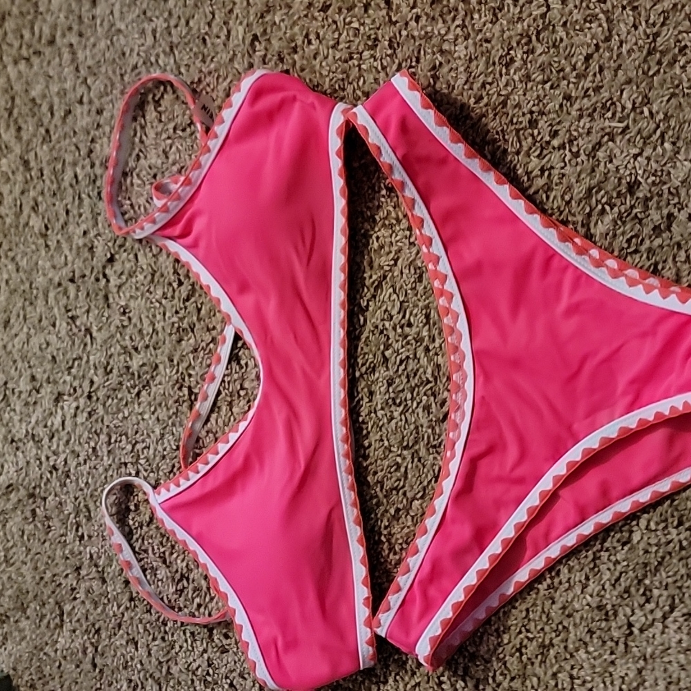 Pink swim size M